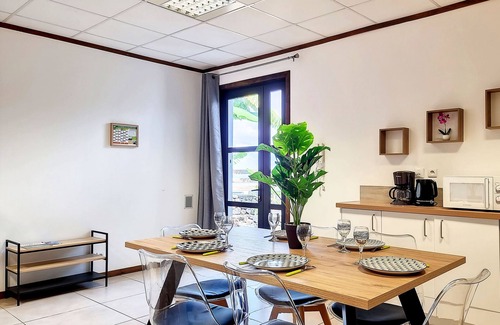 Le Portail Apartment | Sea View Escape at Nuit d’Étoile - Family-Friendly Retreat