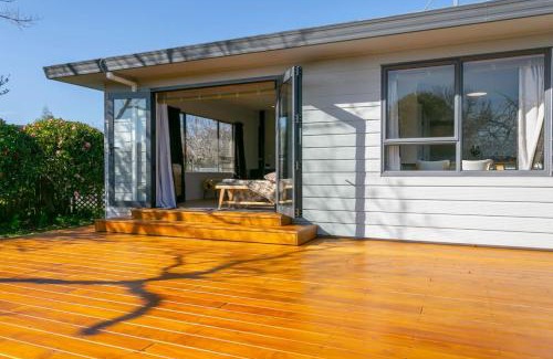 Nukuhau House | Nukuhau Haven, Serene Taupo Stay with Style, Space and Free Wi-Fi