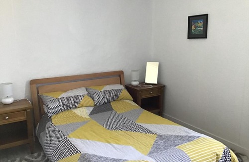 Bussiere-Poitevine Bed & Breakfast | Pet-Friendly Retreat at Numéro 96 with Top Guest Ratings