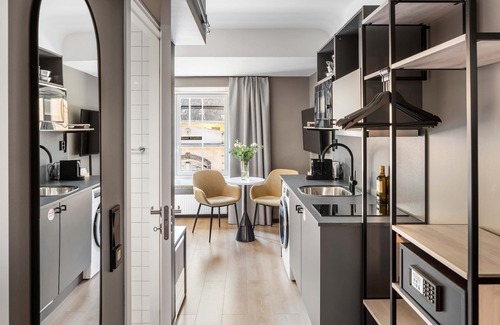 Oslo City Centre Apartment | Discover numa | Hallen Apartments: Pet-Friendly & Spa Retreat