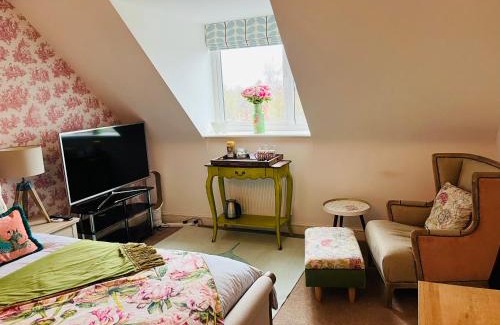Telford House | Comfortable Rooms Near Ironbridge with High Guest Ratings