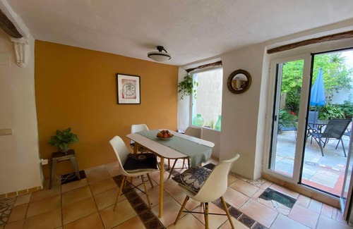 Ontinyent House | Pet-Friendly Getaway at Number 30 - Rated 9.4/10!