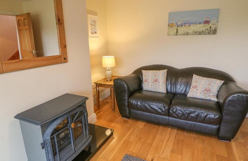 Lispole House | Pet-Friendly Escape at Number 8 - Guest Rated 9/10