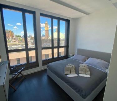 San Babila Apartment | Inviting Number House - Number 11: Family-Friendly Getaway