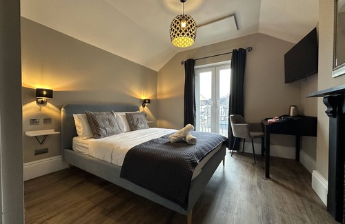 Adamsdown Bed & Breakfast | Budget-Friendly Number One Hundred B&B with Breakfast Included