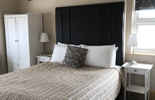 Shanklin Bed & Breakfast | Top-Rated Number29: Enjoy Delicious Dining & Breakfast