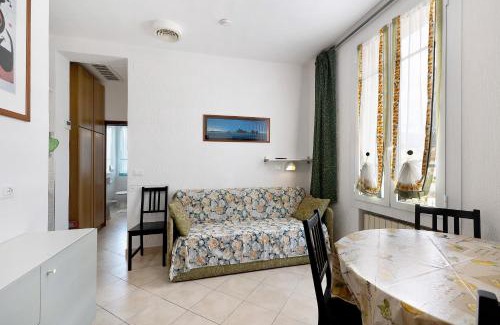 Pietra Ligure Apartment | Numero 10: Family-Friendly Retreat for All Travelers