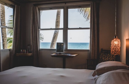 Ocean Park House | Experience Relaxation at Numero Uno Beach House Retreat