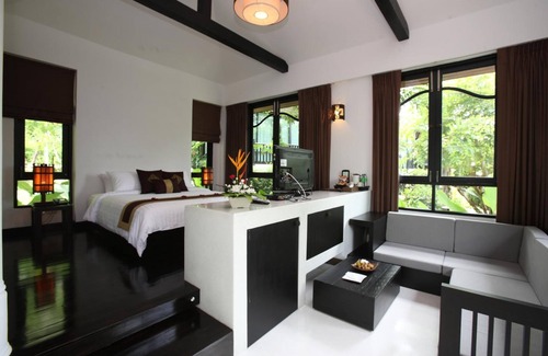 Ranong Hotel | Discover Numsai Khaosuay Resort: Family-Friendly Getaway
