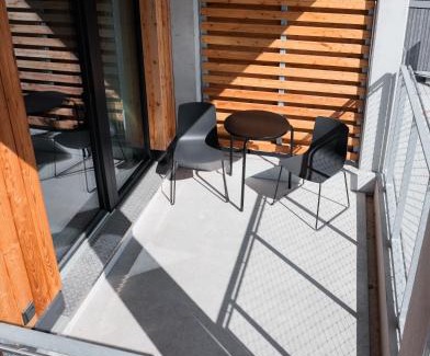 Rosenheim Hotel | Eco-Friendly NUNA: A Pet Accessible Retreat Awaits