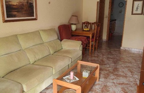 Lo Pagan House | Cozy Nuosavas Namas with Oceanfront Views for Families