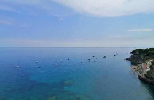 Pieve Ligure Apartment | Nuovo bilocale frontemare per 2