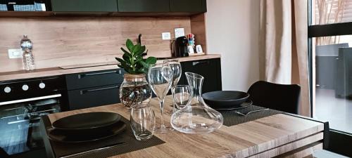 Milan Apartment | Stylish Loft with Terrace Near Navigli & Pet-Friendly