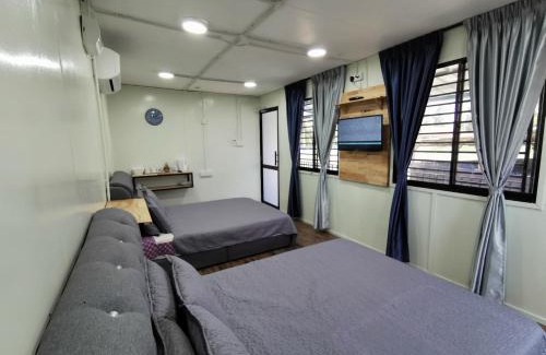 Cherating Hotel | Budget-Friendly Nurbayu Chalet: Child Friendly Retreat