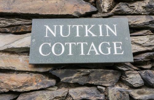 Bowness-on-Windermere House | Pet-Friendly Nutkin Cottage: 4-Star Stay with High Ratings