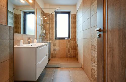 Cluj-Napoca Apartment | Discover Nuuc Aparthotel in Cluj-Napoca - Rated 9.3