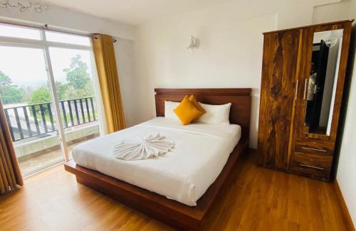 Nuwara Eliya Apartment | Elegant Nuwaraeliya Penthouse with Pool & Scenic Views