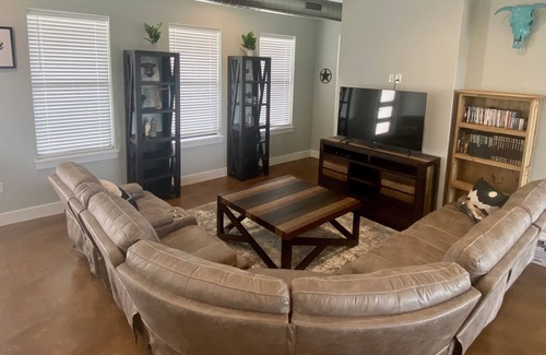Burnet House | Idyllic Vacation Villa Near Lake Buchanan & Spider Mountain