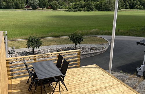 Vallda Apartment | Modern Studio with Ocean View in Beautiful Särö