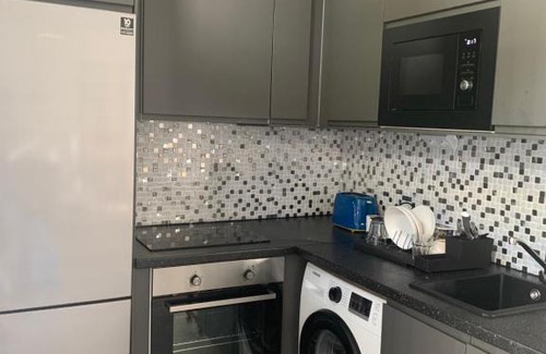 Molndal Municipality Apartment | Modern Attafallhust: Perfect for Family Getaways