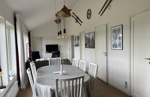 Are Villa | Modern Mountain Retreat in Huså, Åre - Family & Pet Friendly