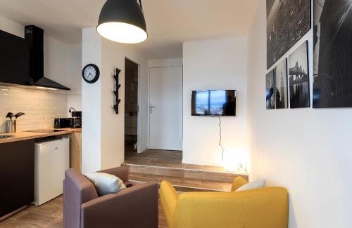 La Gare Apartment | Family-Friendly NYC Gare with Top Guest Rating of 8.9