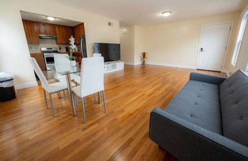 Passaic House | NYC Getaway! Spacious & Comfortable