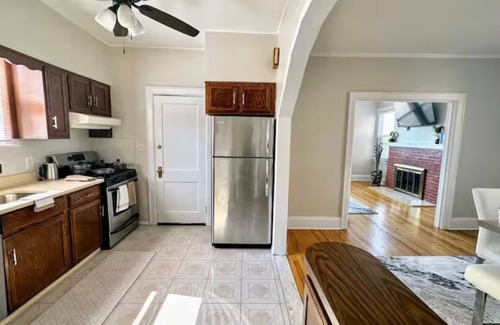 North Side Apartment | NYC in 30! Home Away From Home