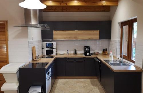 Felsotarkany House | Kid-Friendly Nyitott Kapu Vendégház with Excellent Reviews