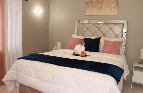 Portmore House | Nyla's Charmed Oasis