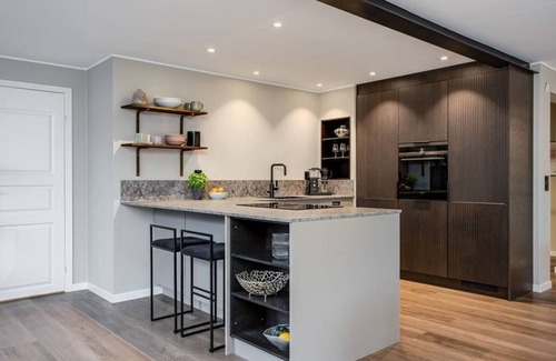 Halmstad Villa | Renovated Villa with Pool & Ocean View – Rated 10/10!