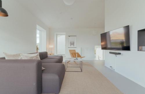 Leirvik House | Modern Oceanfront Haven: 4-Star, Guest Rated at 9.5