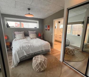 Norresundby House | New Jungle Vibe House: Guest Rated 10/10 & Pet Friendly