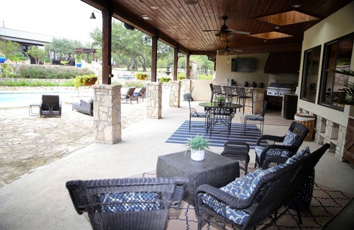 Dripping Springs House | Experience Nyumba House: Premier Lodging & Events Awaits