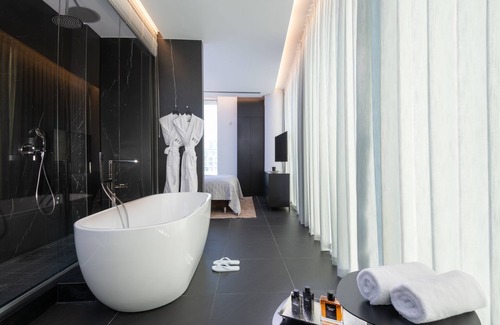 Herzliya Pituach Hotel | NYX Herzliya: Ocean View Rooms with Spa & Pool Access