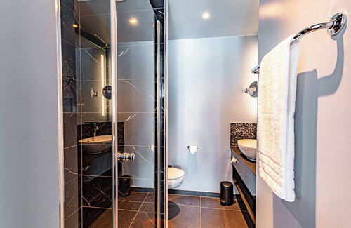 Hammerbrook Hotel | Discover NYX Hamburg: Highly Rated with Family-Friendly Amenities