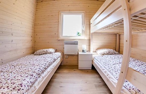 Zator Cabin | Outstanding Ośrodek Bajka: Family-Friendly with Breakfast