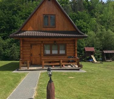 Gorzanka Resort | Inviting Stay at Ośrodek Niezapominajka with Pool & Hot Tub