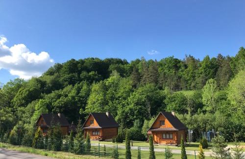 Gorzanka Resort | Inviting Stay at Ośrodek Niezapominajka with Pool & Hot Tub