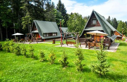 Krasnobrod Cabin | Delightful Ośrodek Pszczółka Krasnobród with Ocean View