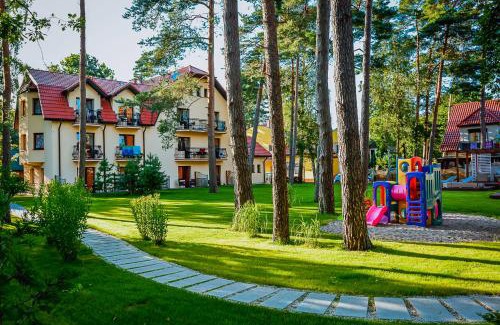 Pobierowo Resort | Top-Rated Ośrodek Vega: Family-Friendly with Breakfast