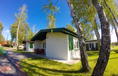 Ostrowo Resort | Top-Rated Ośrodek Wczasowy Wodnik with Private Beach Access