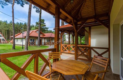 Rowy Apartment | Paradise Awaits at Ośrodek Wypoczynkowy Bungalowy