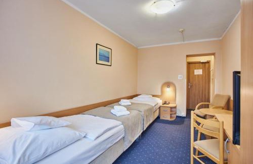 Swinoujscie Resort | Relax at Ośrodek Wypoczynkowy "Sobótka" with Spa & Dining