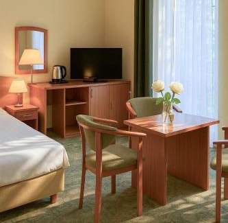 Lukecin Resort | Relax at Ośrodek Wypoczynkowy Wielki Błękit with Ocean Views