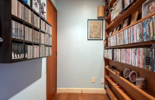 Albuquerque Apartment | Family Retreat in the Mountains: Pet-Friendly & Rated 10/10