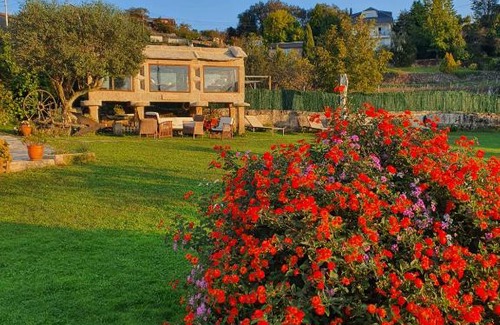 Regodobargo House | Discover O Balcon Do Oitaven: Your Private Retreat in Galicia