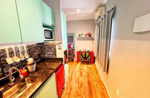 Vaz Lobo Apartment | Experience O Berço do Samba Carioca: Pet-Friendly Retreat