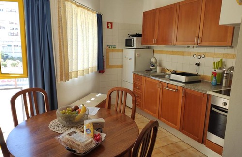 Praia da Rocha Apartment | O Cantinho da Rocha - Unmatched Ocean View & Pool Access