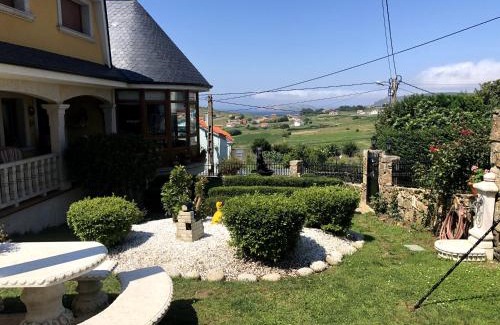 Barizo House | Oceanfront Escape at O Capricho: Guest Rated 9.8/10